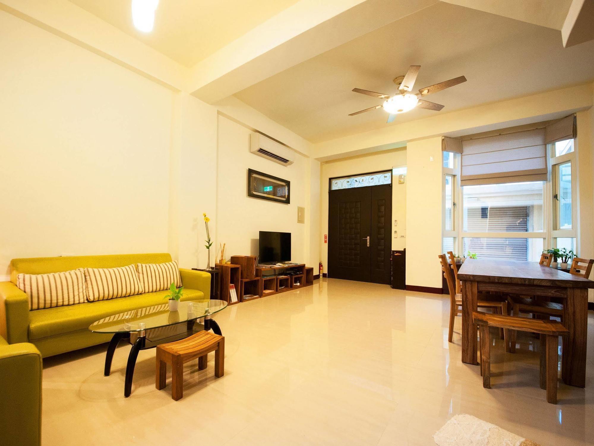 Encounter Hostel Hualien Eksteriør bilde